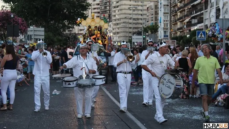 La Cabalgata anunciadora reuni&oacute; a miles de personas en las calles