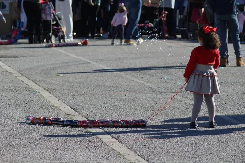 Las mejores im&aacute;genes del Arrastre de Latas 2017 en Algeciras (8)