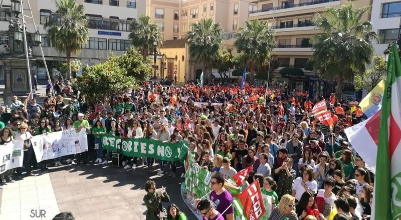 Protestas por la Educaci&oacute;n P&uacute;blica en Algeciras (1)