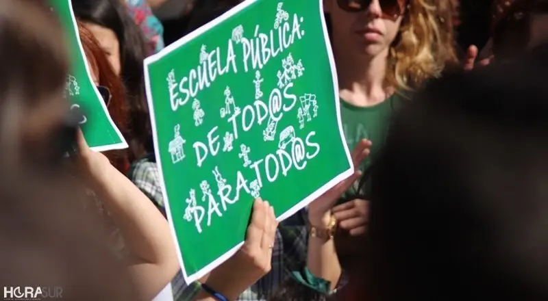 Protestas por la Educaci&oacute;n P&uacute;blica en Algeciras (6)