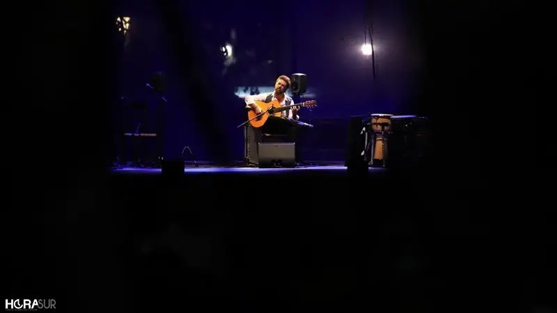 Jos&eacute; Carlos G&oacute;mez abre magistralmente el V Encuentro de Guitarra Paco de Luc&iacute;a en el Parque Mar&iacute;a Cristina de Algeciras (5)