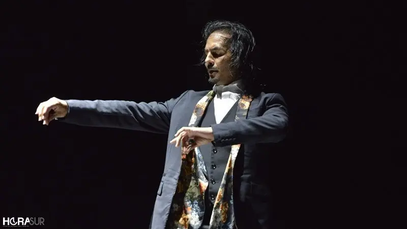 Farruquito entregado al baile en homenaje a Paco de Luc&iacute;a