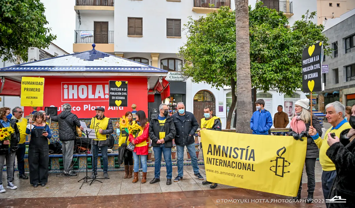 Protesta de Amnist&iacute;a Internacional en Algeciras contra la guerra en Ucrania - Tomoyuki Hotta (10)