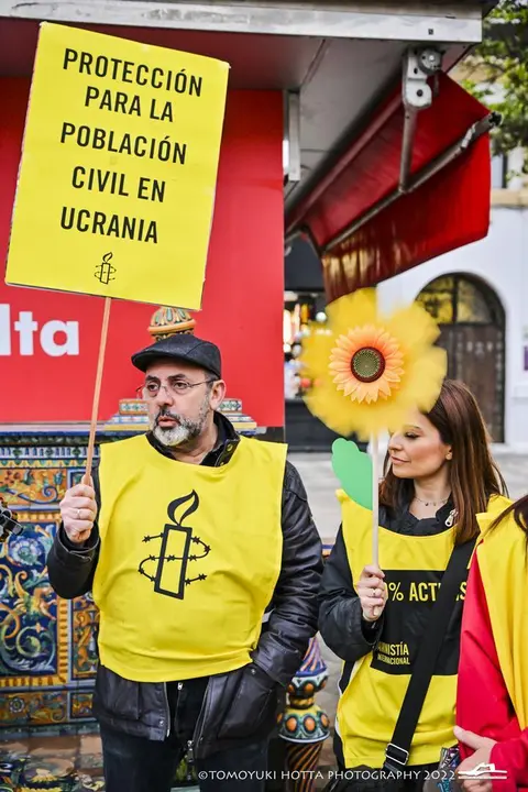 Protesta de Amnist&iacute;a Internacional en Algeciras contra la guerra en Ucrania - Tomoyuki Hotta (28)