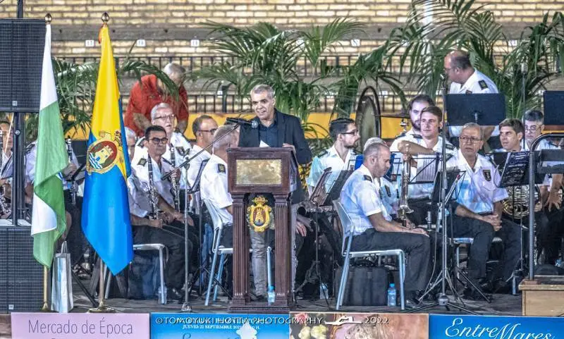 ZFC_8887-2-1018