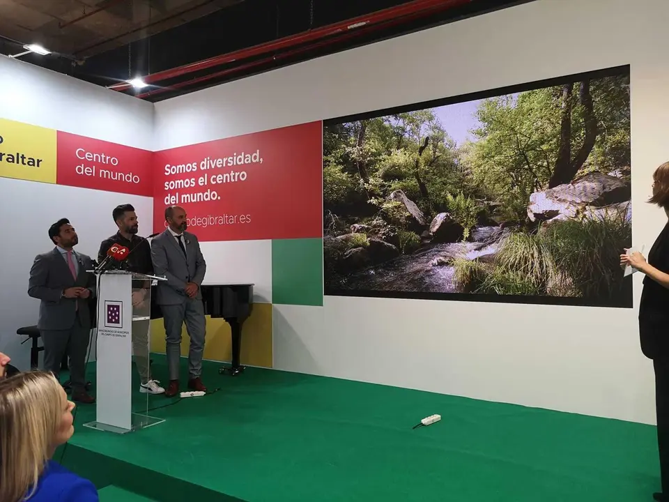 Fitur segundo d&iacute;a 9