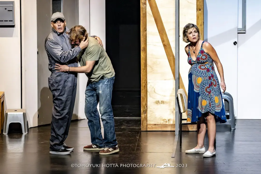 Abre f&aacute;cil. Foto Tomoyuki Hotta (16)
