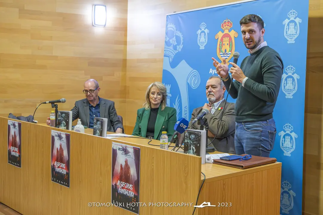 ALGECIRAS FANTASTIKA PRESENTACION DE LIBRO 2022 (25)