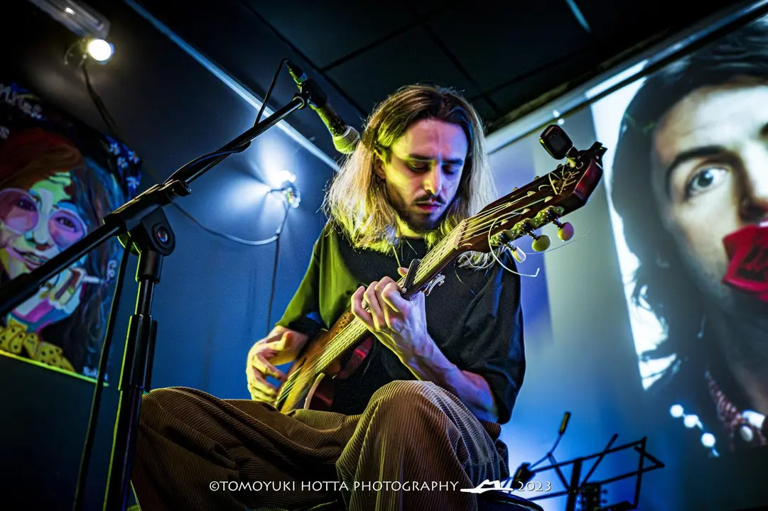 Primer Flipe. Foto Tomoyuki Hotta (47)