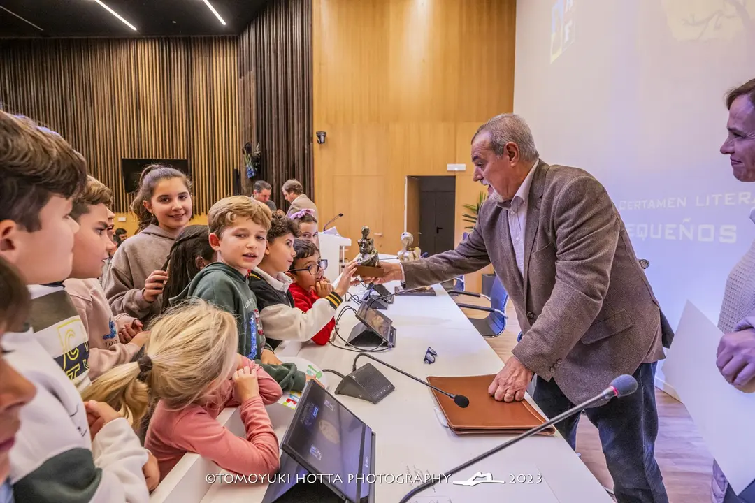 Peque&ntilde;os M&iacute;sticos. Foto Tomoyuki Hotta (57)