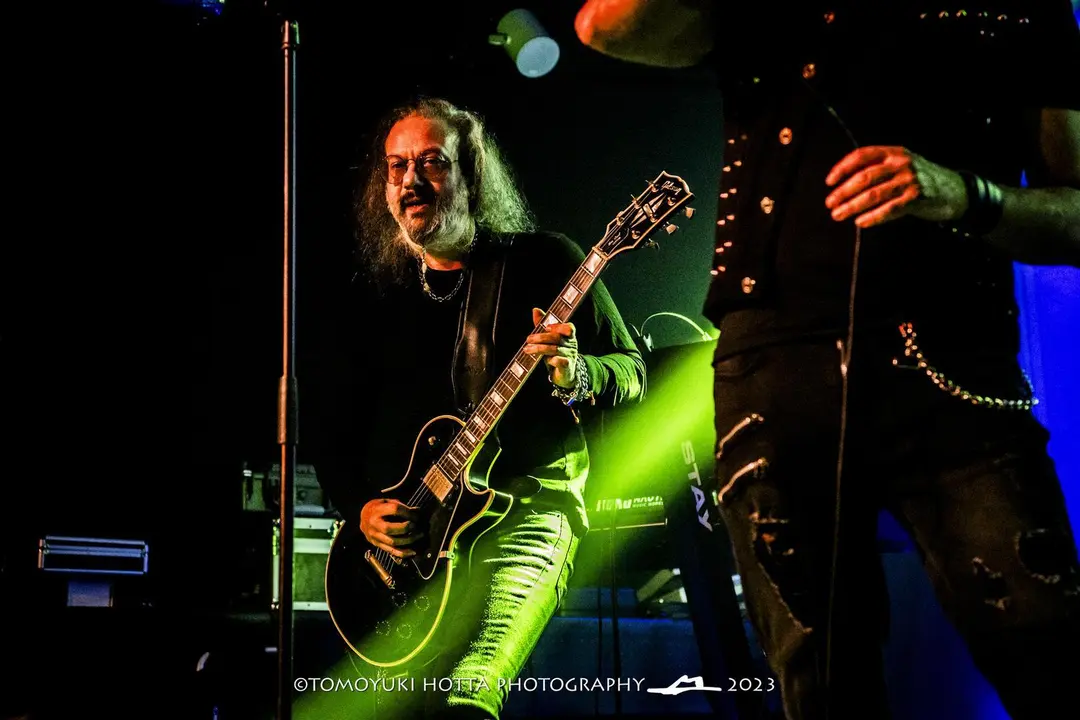 Metalkrusa. Foto Tomoyuki Hotta (7)