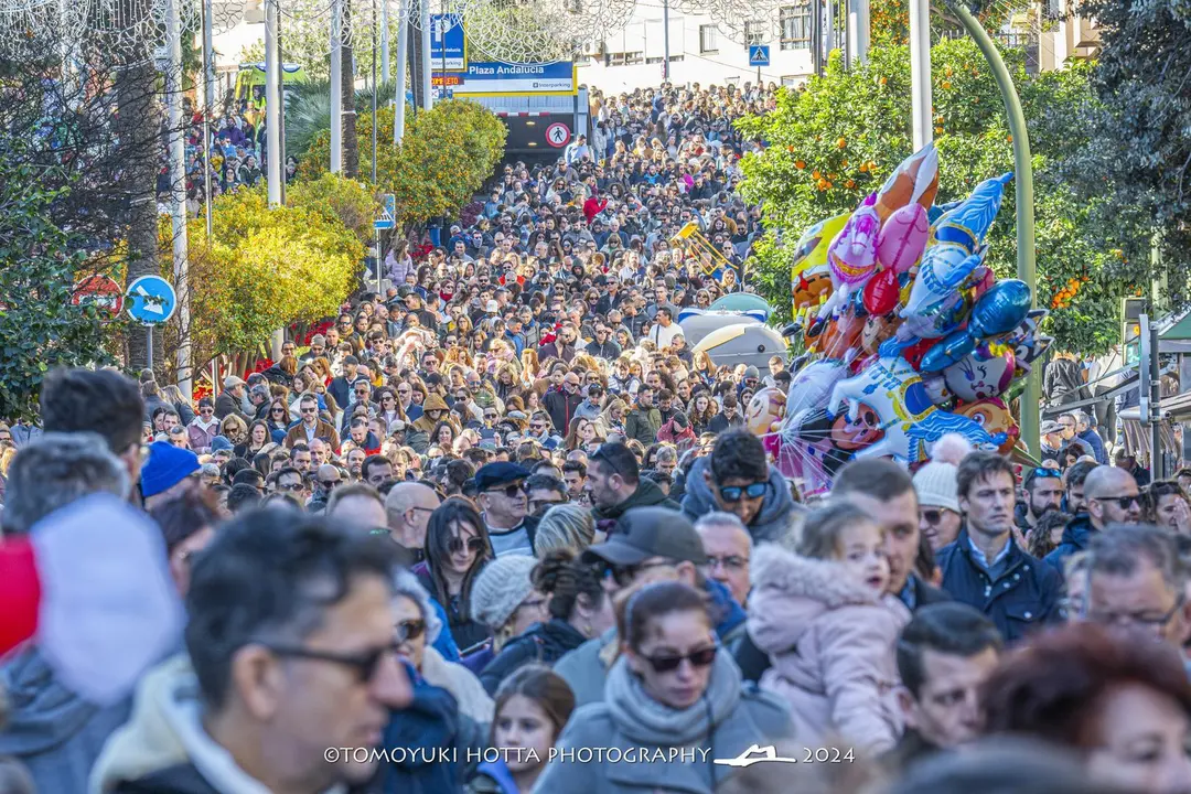 Arrastre de latas. Foto Tomoyuki Hotta (15)