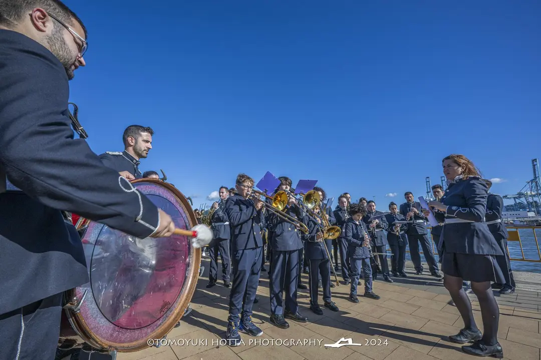 Arrastre de latas. Foto Tomoyuki Hotta (84)