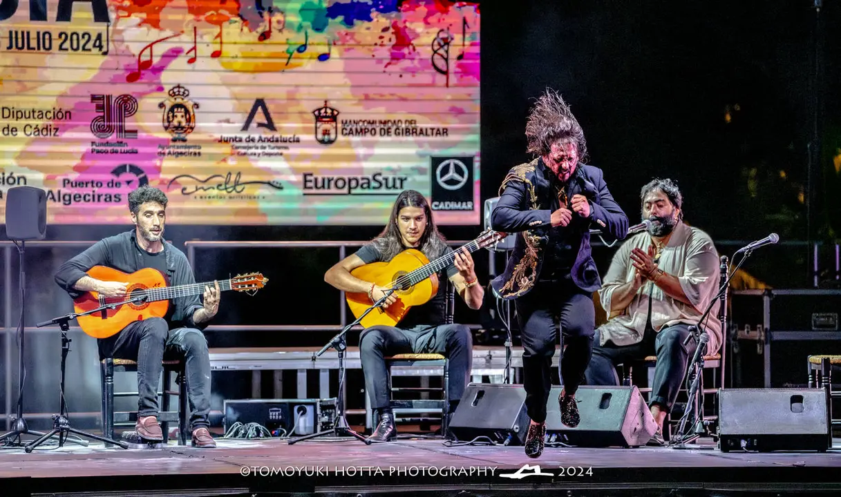 Sexteto. Foto Tomoyuki Hotta (17)