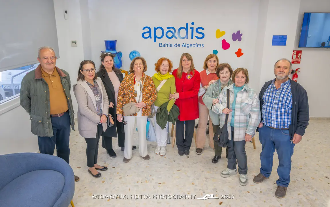 Inauguraci&oacute;n local de Apadis. Foto Tomoyuki Hotta (5)