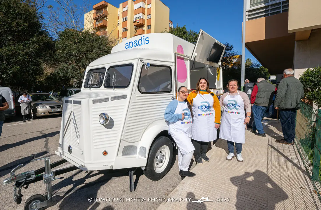 Inauguraci&oacute;n local de Apadis. Foto Tomoyuki Hotta (34)