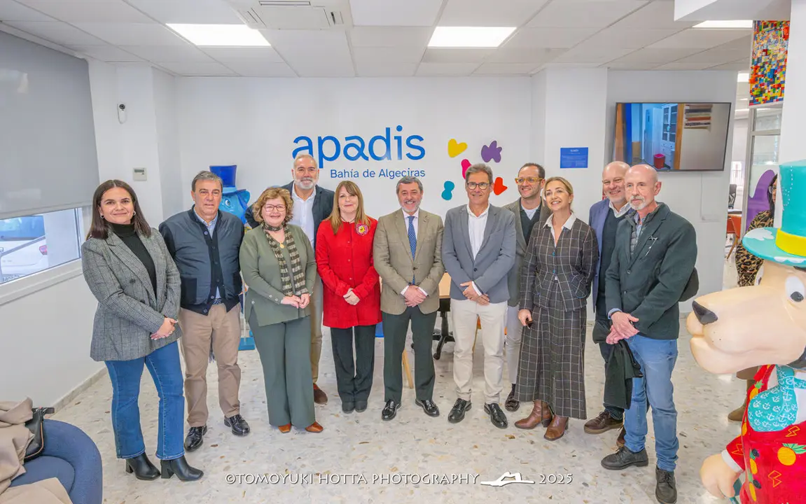Inauguraci&oacute;n local de Apadis. Foto Tomoyuki Hotta (47)