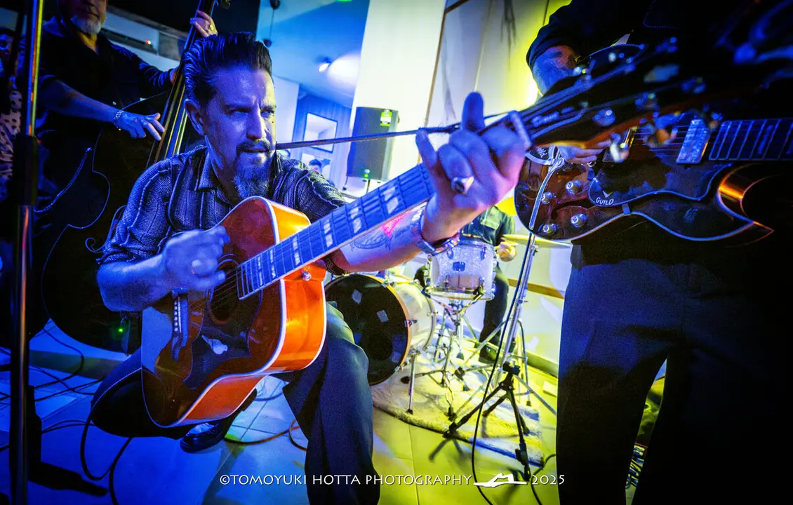 Johny Moon & The Selenites. Foto Tomoyuki Hotta (14)