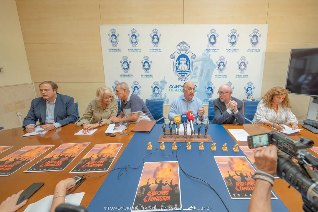 Presentaci&oacute;n Algeciras Fantastika. Foto Tomoyuki Hotta (2)