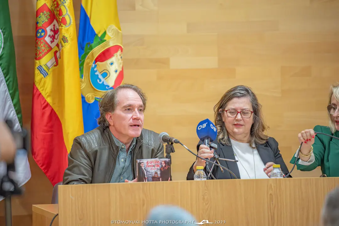 Presentaci&oacute;n Memoria Algeciras Fantastika. Foto Tomoyuki Hotta (8)