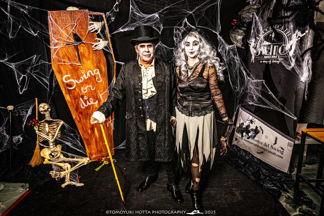 Halloswing. Foto Tomoyuki Hotta (6)