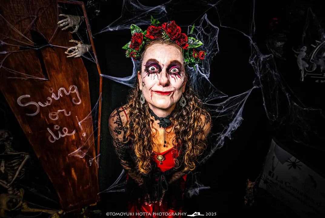Halloswing. Foto Tomoyuki Hotta (7)