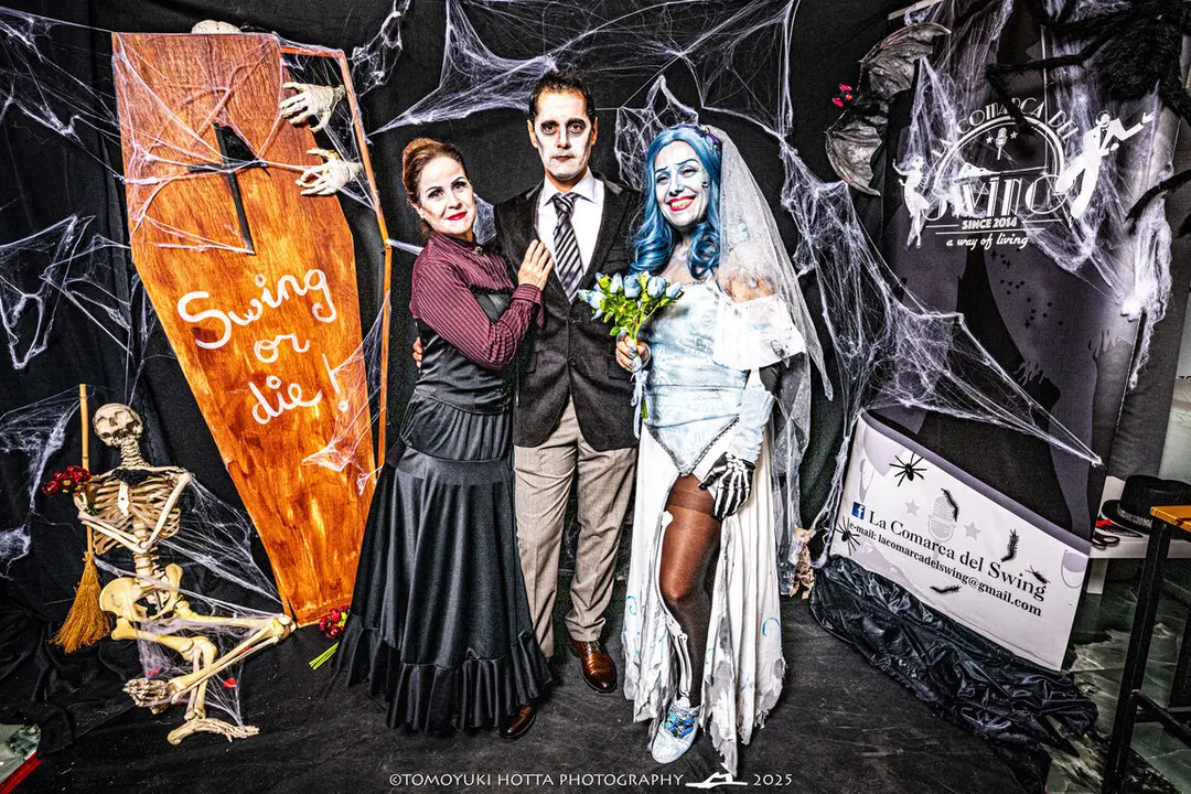 Halloswing. Foto Tomoyuki Hotta (11)