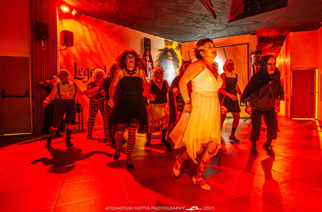 Halloswing. Foto Tomoyuki Hotta (21)