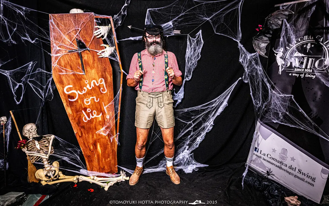 Halloswing. Foto Tomoyuki Hotta (25)