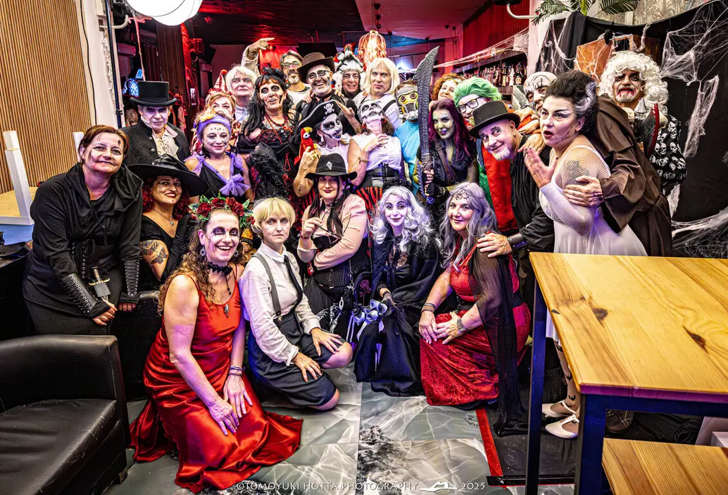 Halloswing. Foto Tomoyuki Hotta (27)