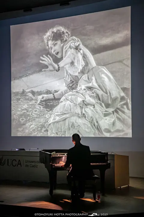 El fantasma de la &oacute;pera. Foto Tomoyuki Hotta (23)