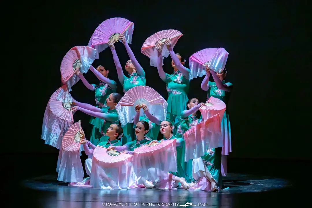 Gala Adagio. Foto Tomoyuki Hotta