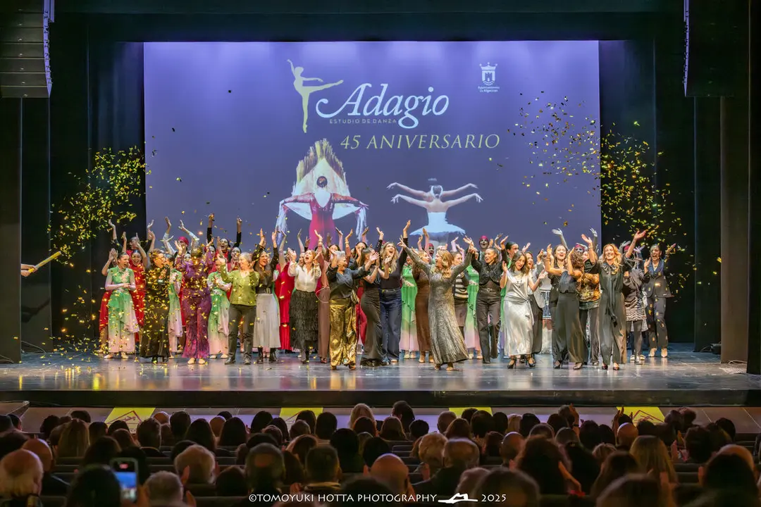 Gala Adagio. Foto Tomoyuki Hotta (16)