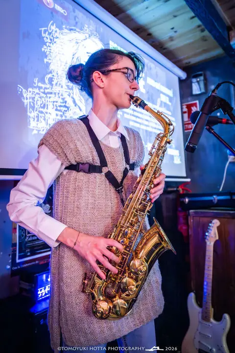Homenaje a Robe. Foto Tomoyuki Hotta (15)