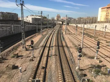 V&iacute;as del tren junto a la estaci&oacute;n de C&oacute;rdoba
