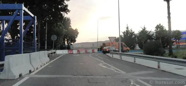 Acceso a Centro Comercial Puerta Europa