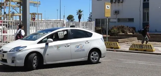 Taxi en Acceso Central