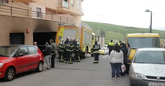 Incendio en San Bernabe1, Mar2014