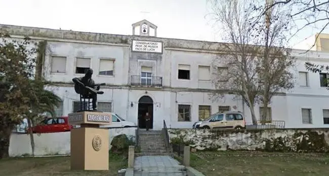 Montaje del AMPA Emilio Burgos Conservatorio