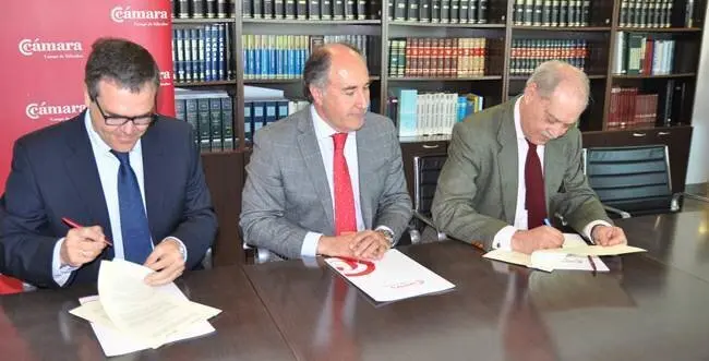 Firma convenio INCYDE