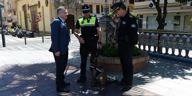PERROS POLICIAS