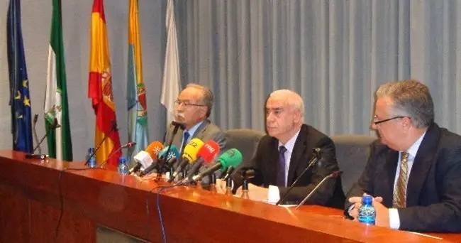 Acto Luciano Alonso en sede APBA 1