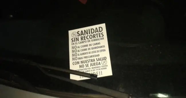 Cartel SAS Protesta