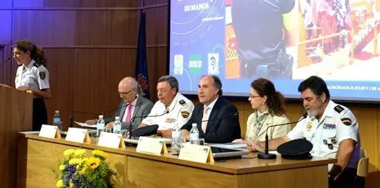 clausura del curso sobre flujos migratorios y trata de personas