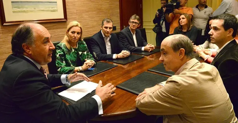 visita del eurodiputado de UpyD Fernando Maura