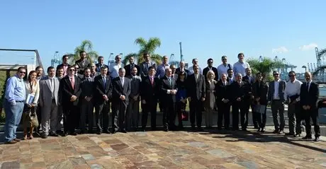 4-visita instalaciones portuariasJPG