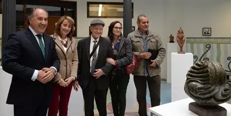 inauguracion exposicion de nacho falgueras la escultura fantastika