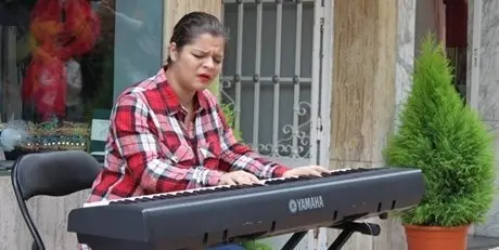 Tatiana &Aacute;lvez