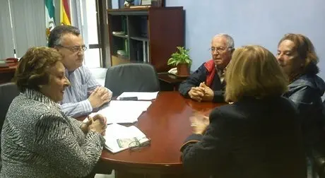 Foto reunion con directivas centros dia algeciras 1