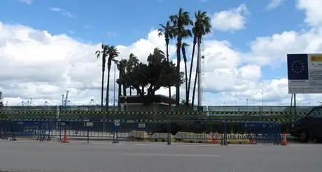 Obras del acceso central, 04042014